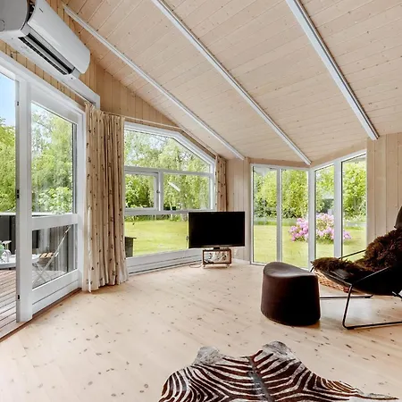 3 Bedroom In *