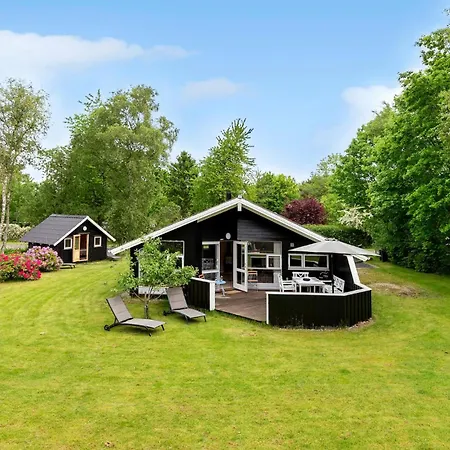 3 Bedroom In *